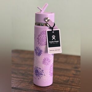Hydro Flask Special Edition Wide Flex Straw Cap 24 Oz Water Bottle NEW